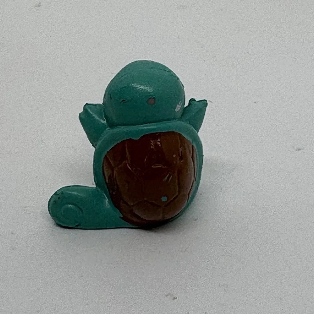 Squirtle Pokemon Tomy Figure Vintage‎ Toy Collectible Mini 1 inch Resin Cutr